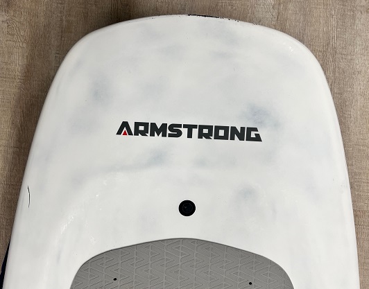 S/H Armstrong 50L Wingboard - Click Image to Close