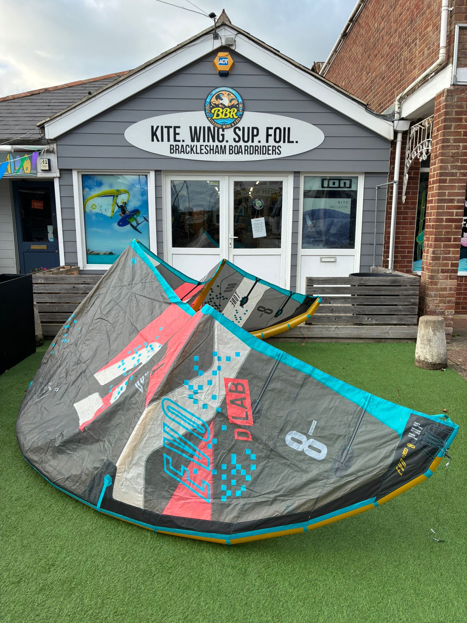 S/H Kites (image for) S/H Kites